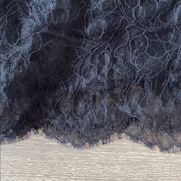 Aritzia Little Moon black lace skirt....absolutely stunning 😍 - Picture 4 of 6